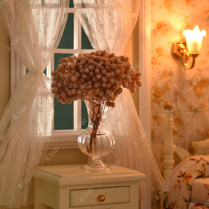 Miniature Glass Vases with Dried Flowers for Dollhouses (5pcs)