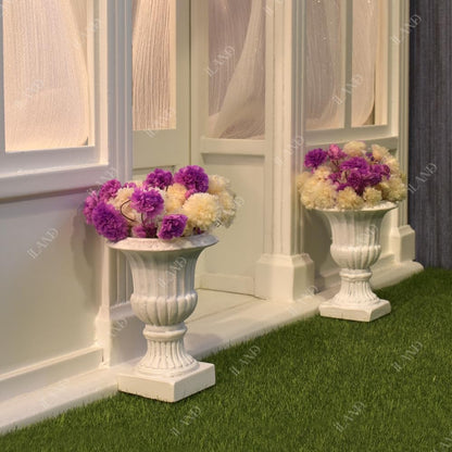Miniature urn planters with purple and white dry flowers, perfect for dollhouse decoration and realistic garden scenes.