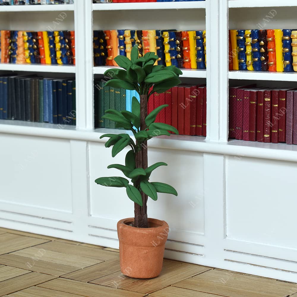 Miniature Porcelain Vases and Decorative Plates with Desk Clock